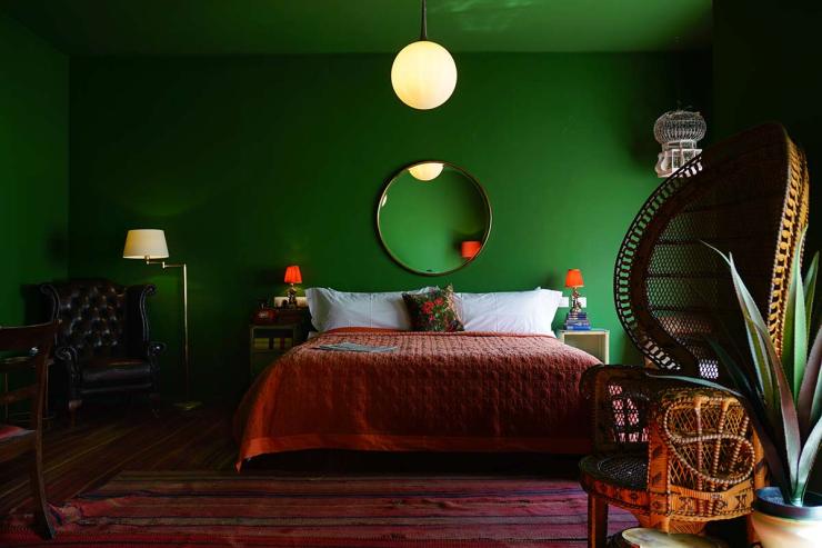 The Walled Off Hotel por Bansky