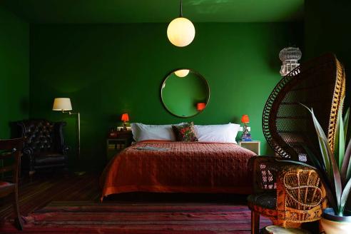 The Walled Off Hotel por Bansky